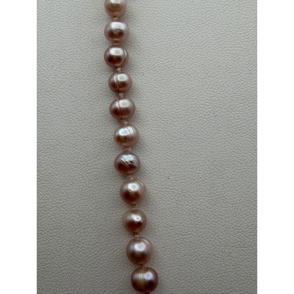 Mauve Pink Freshwater Cultured Pearl Hand Knotted Necklace 18 Inch Baroque Clasp - Picture 2 of 7